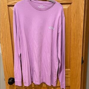 Vineyard vines mens/unisex purple large tshirt
Gently worn